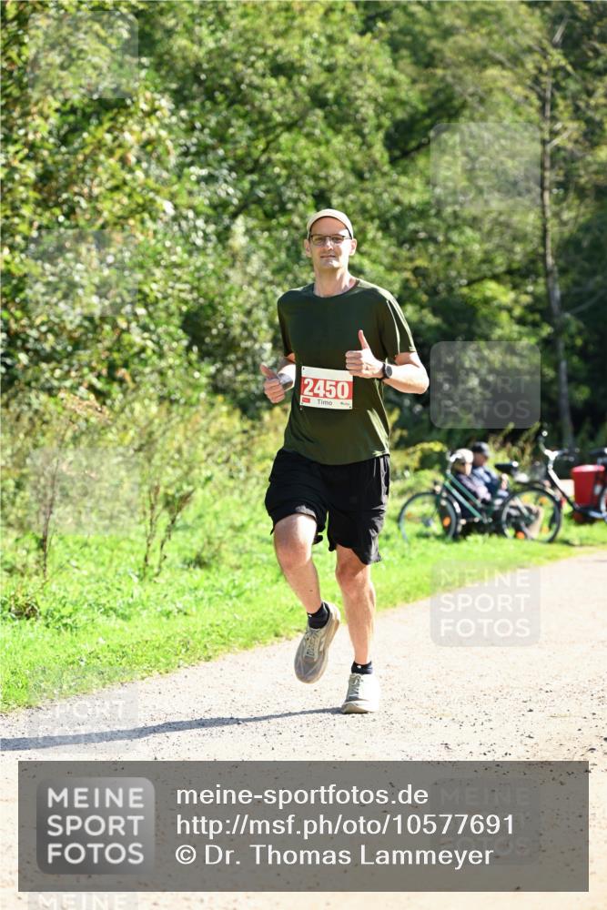 27.09.2026 - 35. Volkslauf durch das schöne Alstertal Dr. Thomas Lammeyer http://msf.ph/oto/10577691 27.09.2026 11:54:59 Laufen 2450 meine-sportfotos.de