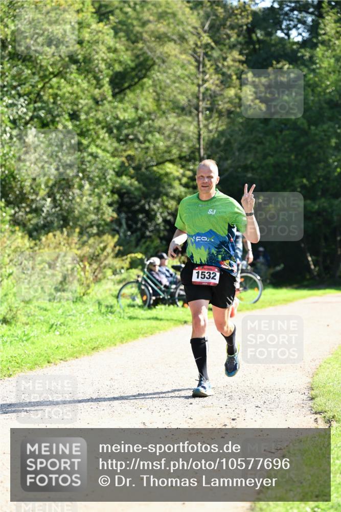 27.09.2026 - 35. Volkslauf durch das schöne Alstertal Dr. Thomas Lammeyer http://msf.ph/oto/10577696 27.09.2026 11:55:04 Laufen 1532 meine-sportfotos.de