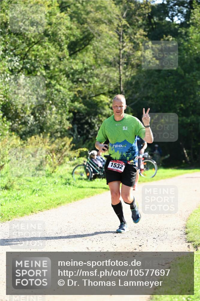 27.09.2026 - 35. Volkslauf durch das schöne Alstertal Dr. Thomas Lammeyer http://msf.ph/oto/10577697 27.09.2026 11:55:04 Laufen 1532 meine-sportfotos.de