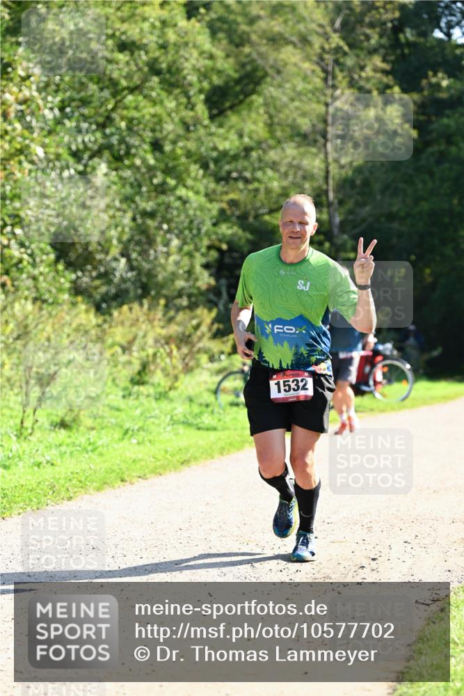 27.09.2026 - 35. Volkslauf durch das schöne Alstertal Dr. Thomas Lammeyer http://msf.ph/oto/10577702 27.09.2026 11:55:04 Laufen 1532 meine-sportfotos.de