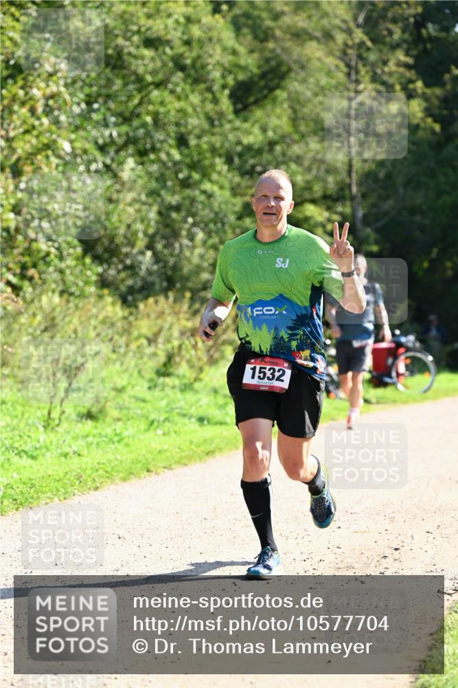 27.09.2026 - 35. Volkslauf durch das schöne Alstertal Dr. Thomas Lammeyer http://msf.ph/oto/10577704 27.09.2026 11:55:05 Laufen 1532 meine-sportfotos.de