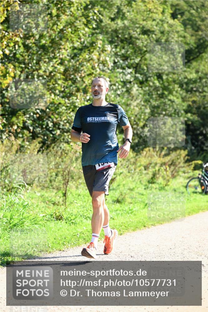 27.09.2026 - 35. Volkslauf durch das schöne Alstertal Dr. Thomas Lammeyer http://msf.ph/oto/10577731 27.09.2026 11:55:08 Laufen  meine-sportfotos.de