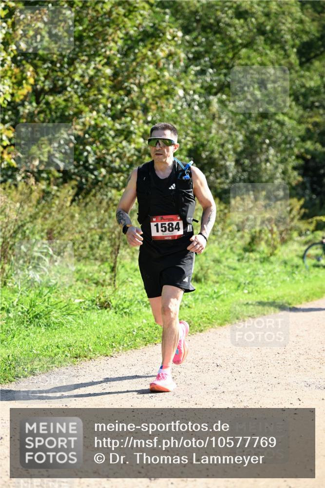 27.09.2026 - 35. Volkslauf durch das schöne Alstertal Dr. Thomas Lammeyer http://msf.ph/oto/10577769 27.09.2026 11:55:18 Laufen 1584 meine-sportfotos.de
