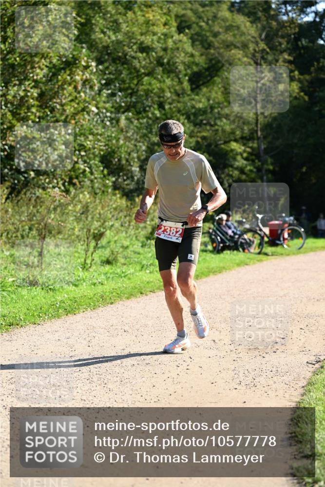 27.09.2026 - 35. Volkslauf durch das schöne Alstertal Dr. Thomas Lammeyer http://msf.ph/oto/10577778 27.09.2026 11:55:20 Laufen 2382 meine-sportfotos.de