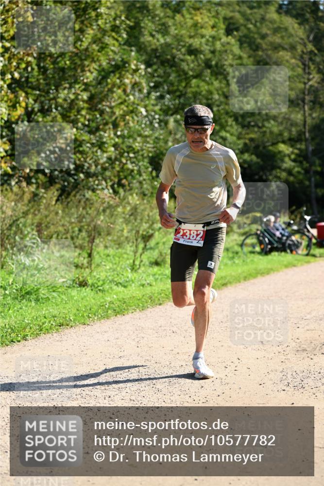 27.09.2026 - 35. Volkslauf durch das schöne Alstertal Dr. Thomas Lammeyer http://msf.ph/oto/10577782 27.09.2026 11:55:21 Laufen 2382 meine-sportfotos.de