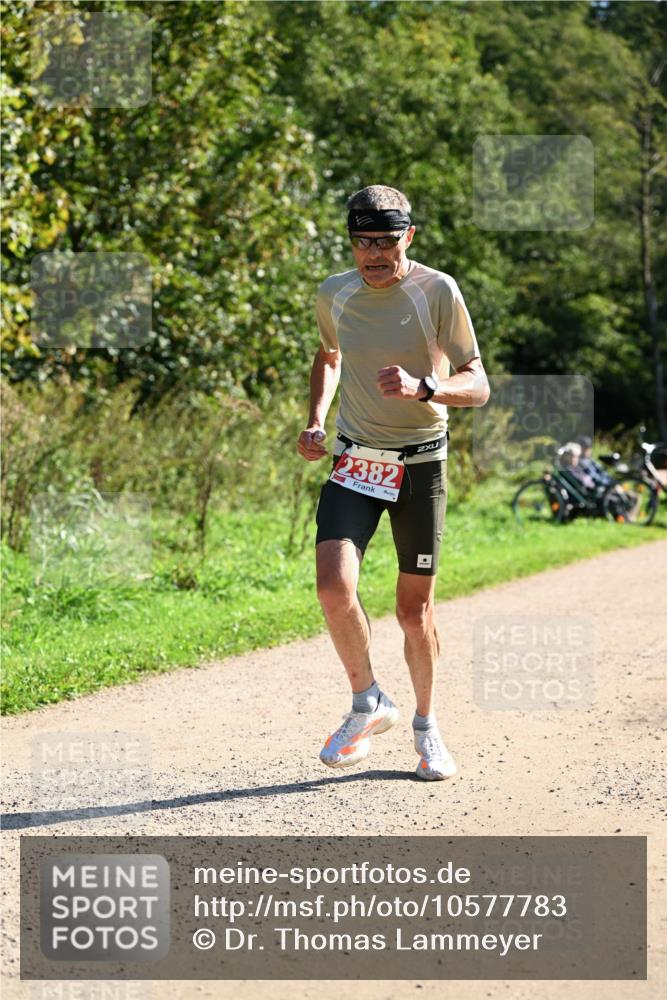 27.09.2026 - 35. Volkslauf durch das schöne Alstertal Dr. Thomas Lammeyer http://msf.ph/oto/10577783 27.09.2026 11:55:21 Laufen 2382, 2 meine-sportfotos.de