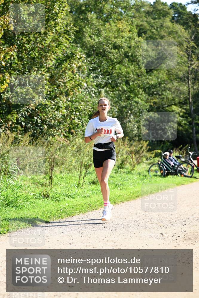 27.09.2026 - 35. Volkslauf durch das schöne Alstertal Dr. Thomas Lammeyer http://msf.ph/oto/10577810 27.09.2026 11:55:31 Laufen 977 meine-sportfotos.de
