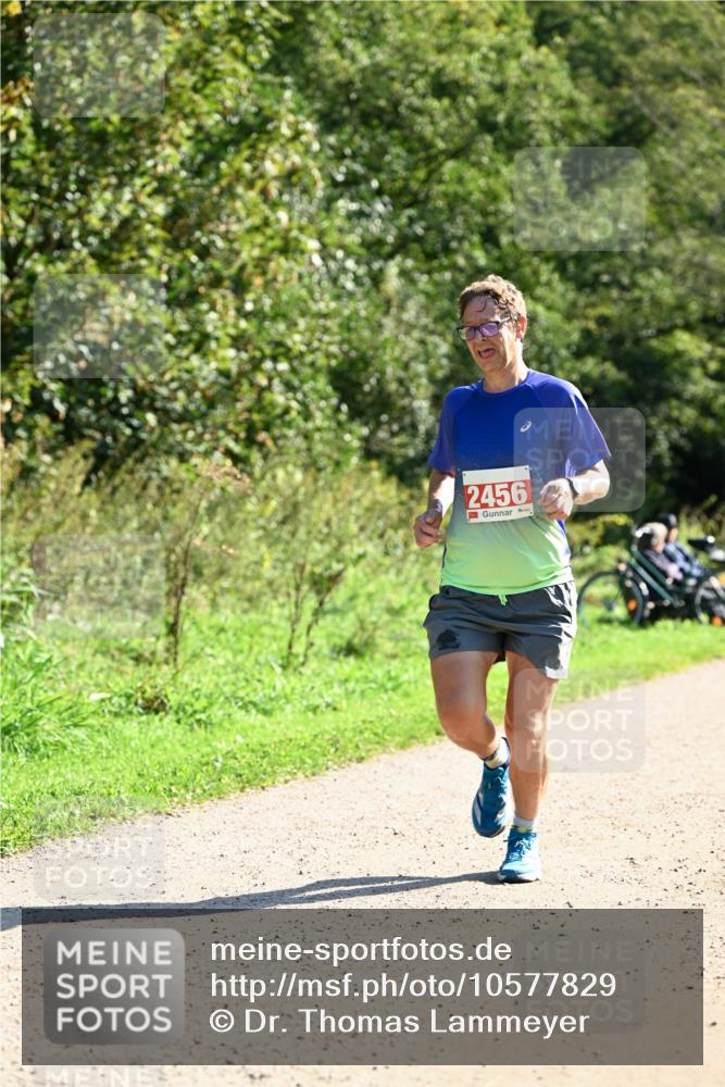 27.09.2026 - 35. Volkslauf durch das schöne Alstertal Dr. Thomas Lammeyer http://msf.ph/oto/10577829 27.09.2026 11:55:36 Laufen 2456 meine-sportfotos.de