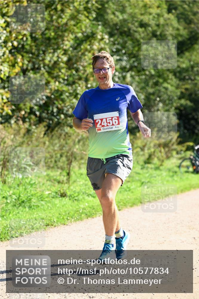 27.09.2026 - 35. Volkslauf durch das schöne Alstertal Dr. Thomas Lammeyer http://msf.ph/oto/10577834 27.09.2026 11:55:36 Laufen 2456 meine-sportfotos.de