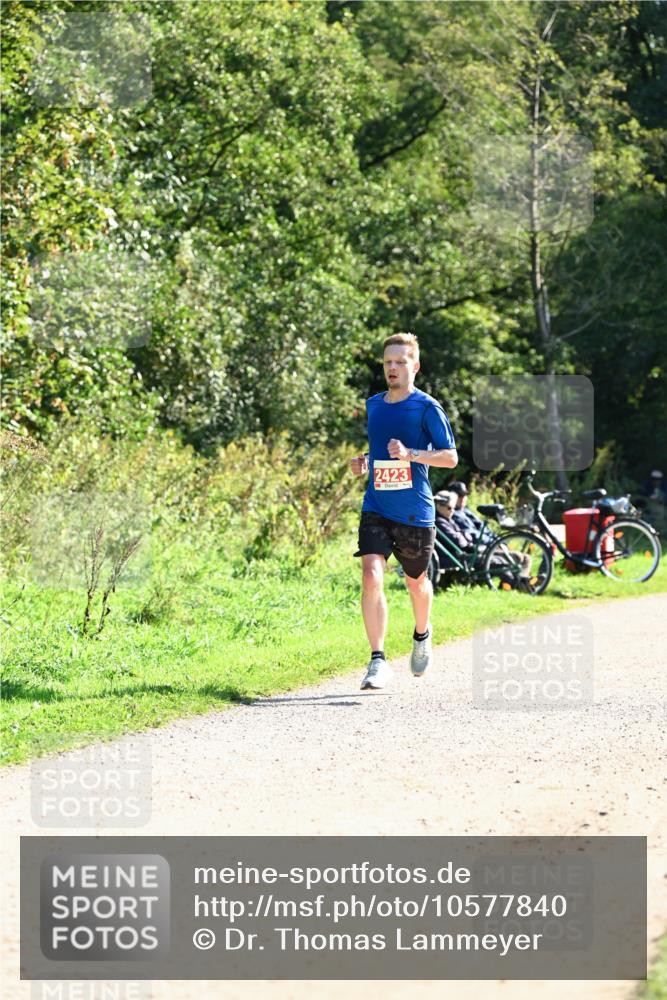 27.09.2026 - 35. Volkslauf durch das schöne Alstertal Dr. Thomas Lammeyer http://msf.ph/oto/10577840 27.09.2026 11:55:46 Laufen 2423 meine-sportfotos.de