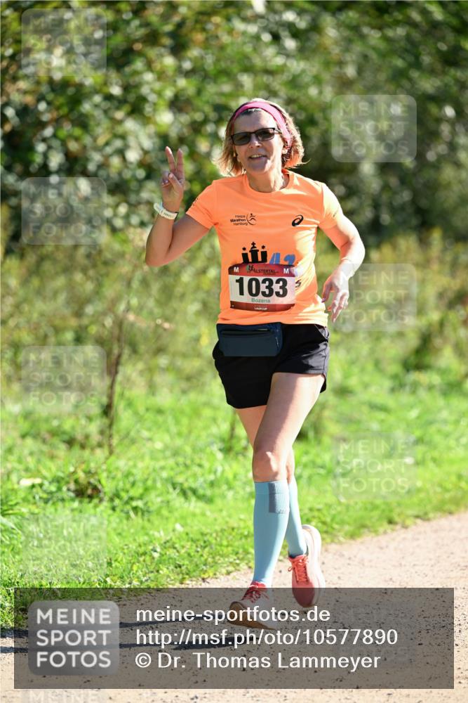 27.09.2026 - 35. Volkslauf durch das schöne Alstertal Dr. Thomas Lammeyer http://msf.ph/oto/10577890 27.09.2026 11:56:24 Laufen 1033 meine-sportfotos.de