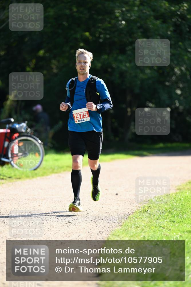 27.09.2026 - 35. Volkslauf durch das schöne Alstertal Dr. Thomas Lammeyer http://msf.ph/oto/10577905 27.09.2026 11:56:39 Laufen 2975 meine-sportfotos.de