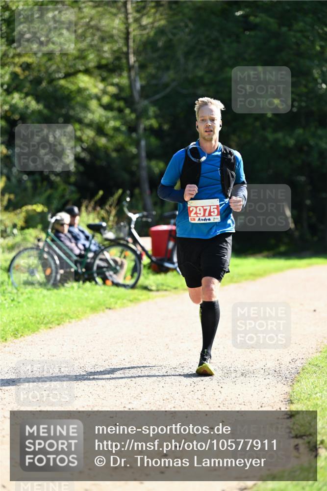 27.09.2026 - 35. Volkslauf durch das schöne Alstertal Dr. Thomas Lammeyer http://msf.ph/oto/10577911 27.09.2026 11:56:40 Laufen 2975 meine-sportfotos.de