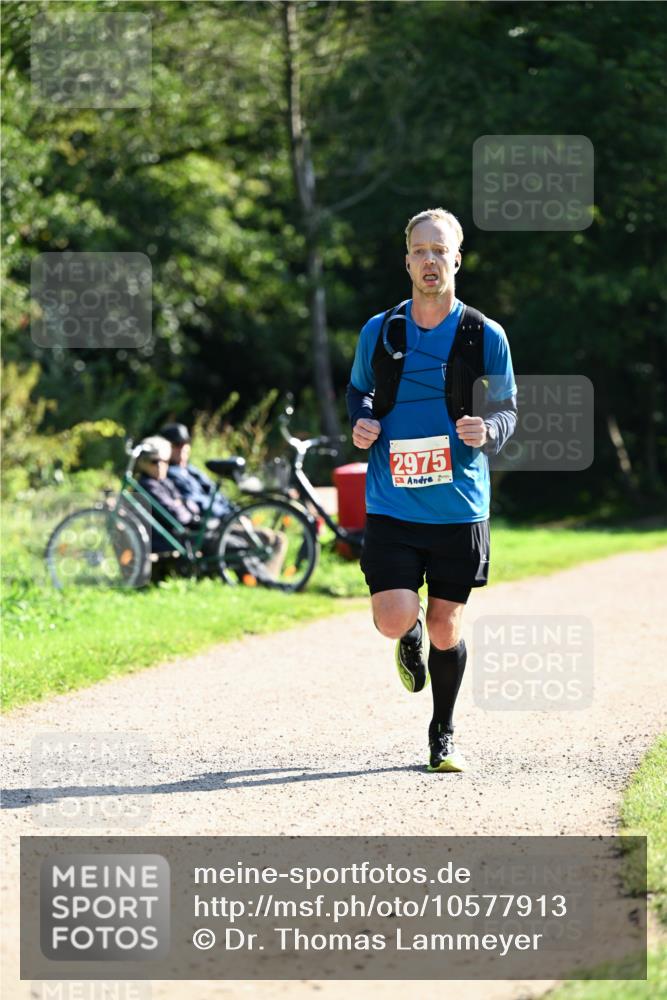 27.09.2026 - 35. Volkslauf durch das schöne Alstertal Dr. Thomas Lammeyer http://msf.ph/oto/10577913 27.09.2026 11:56:40 Laufen 2975 meine-sportfotos.de