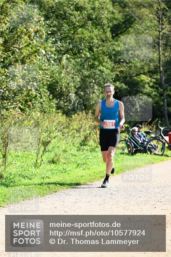 27.09.2026 - 35. Volkslauf durch das schöne Alstertal Dr. Thomas Lammeyer http://msf.ph/oto/10577924 27.09.2026 11:56:51 Laufen 2981 meine-sportfotos.de