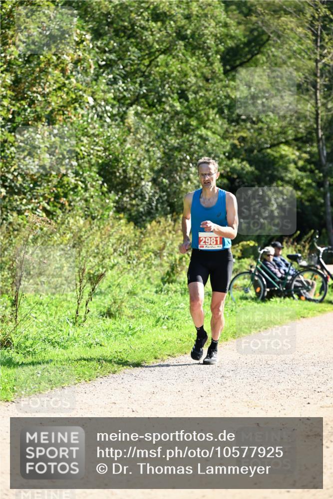 27.09.2026 - 35. Volkslauf durch das schöne Alstertal Dr. Thomas Lammeyer http://msf.ph/oto/10577925 27.09.2026 11:56:51 Laufen 2981 meine-sportfotos.de