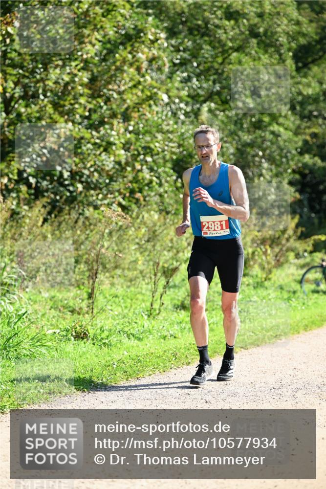 27.09.2026 - 35. Volkslauf durch das schöne Alstertal Dr. Thomas Lammeyer http://msf.ph/oto/10577934 27.09.2026 11:56:52 Laufen 2981 meine-sportfotos.de