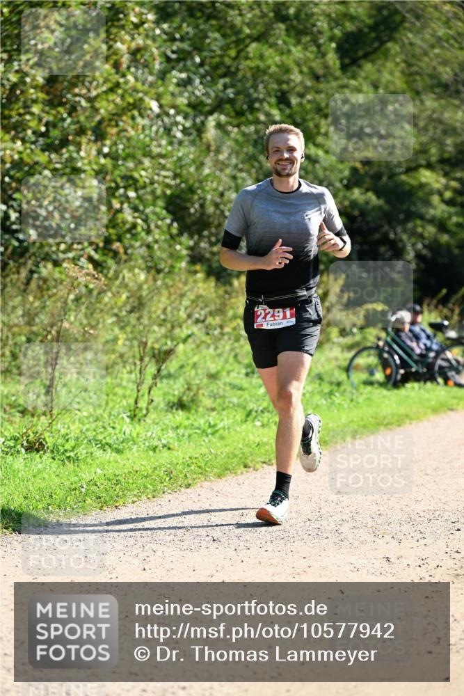 27.09.2026 - 35. Volkslauf durch das schöne Alstertal Dr. Thomas Lammeyer http://msf.ph/oto/10577942 27.09.2026 11:56:59 Laufen 2291 meine-sportfotos.de