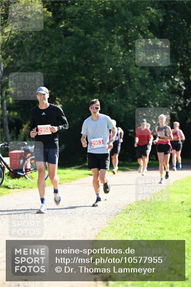 27.09.2026 - 35. Volkslauf durch das schöne Alstertal Dr. Thomas Lammeyer http://msf.ph/oto/10577955 27.09.2026 11:57:16 Laufen 2958, 2953 meine-sportfotos.de