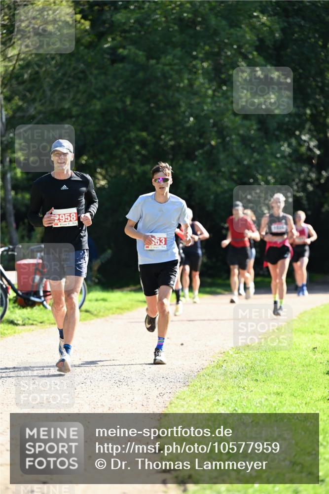 27.09.2026 - 35. Volkslauf durch das schöne Alstertal Dr. Thomas Lammeyer http://msf.ph/oto/10577959 27.09.2026 11:57:16 Laufen 2958, 53 meine-sportfotos.de