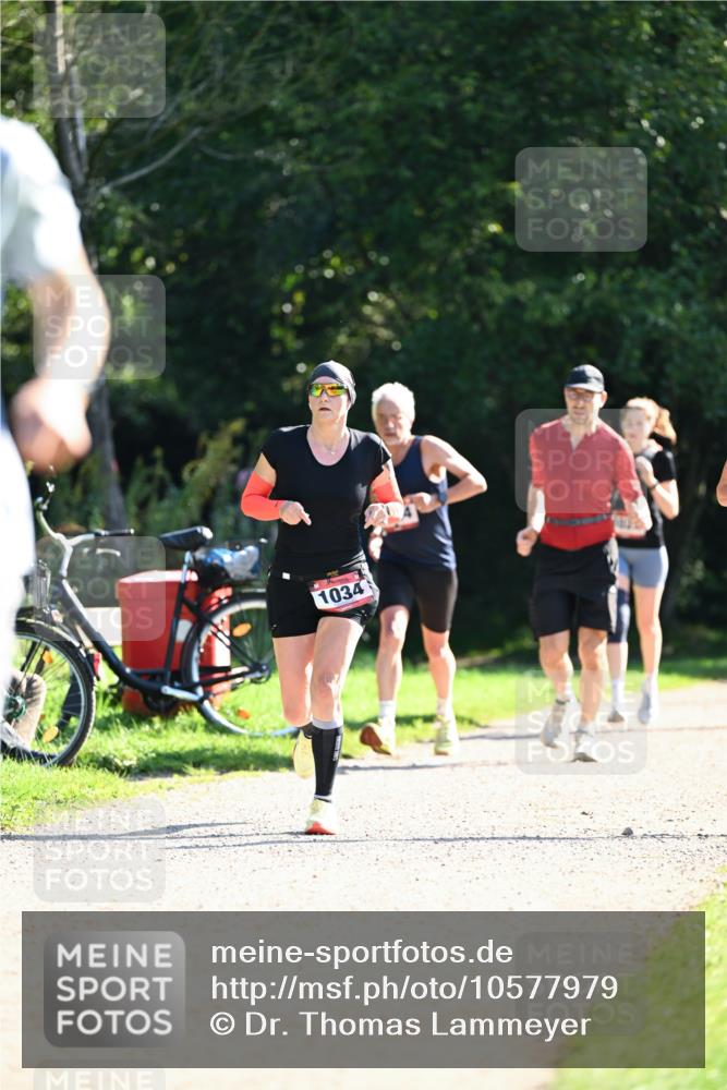 27.09.2026 - 35. Volkslauf durch das schöne Alstertal Dr. Thomas Lammeyer http://msf.ph/oto/10577979 27.09.2026 11:57:19 Laufen 1034 meine-sportfotos.de