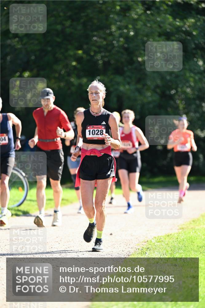 27.09.2026 - 35. Volkslauf durch das schöne Alstertal Dr. Thomas Lammeyer http://msf.ph/oto/10577995 27.09.2026 11:57:21 Laufen 04, 1028 meine-sportfotos.de