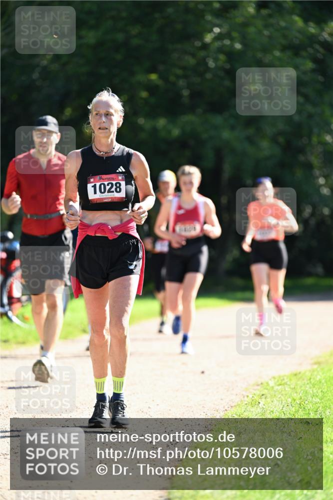 27.09.2026 - 35. Volkslauf durch das schöne Alstertal Dr. Thomas Lammeyer http://msf.ph/oto/10578006 27.09.2026 11:57:22 Laufen 1028 meine-sportfotos.de
