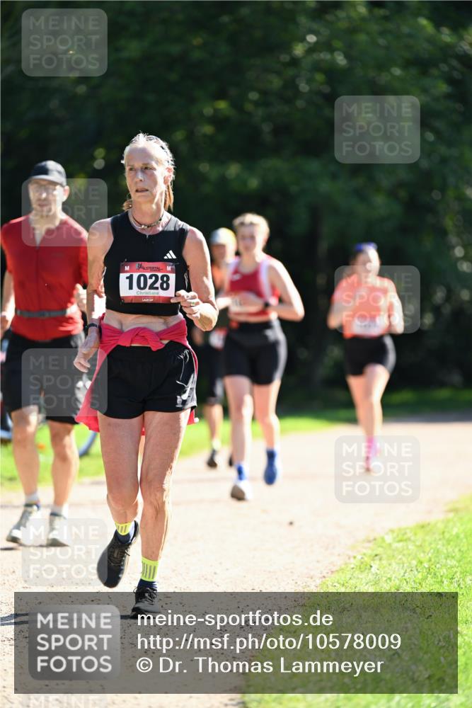 27.09.2026 - 35. Volkslauf durch das schöne Alstertal Dr. Thomas Lammeyer http://msf.ph/oto/10578009 27.09.2026 11:57:22 Laufen 1028 meine-sportfotos.de