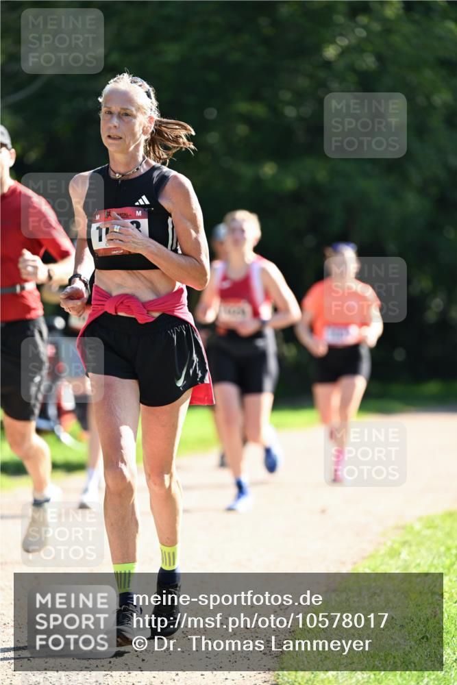 27.09.2026 - 35. Volkslauf durch das schöne Alstertal Dr. Thomas Lammeyer http://msf.ph/oto/10578017 27.09.2026 11:57:23 Laufen  meine-sportfotos.de