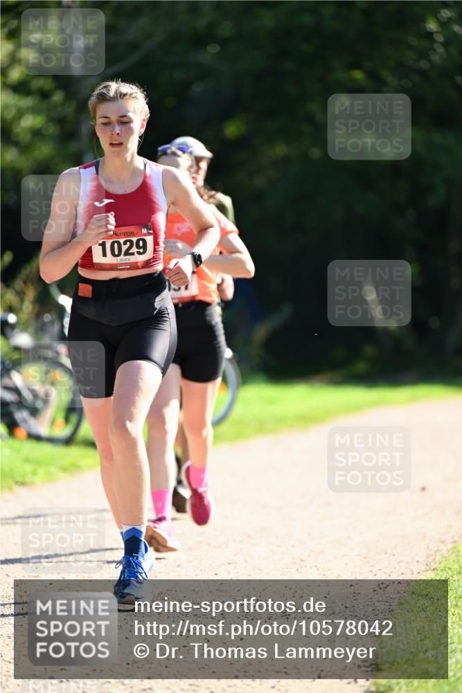 27.09.2026 - 35. Volkslauf durch das schöne Alstertal Dr. Thomas Lammeyer http://msf.ph/oto/10578042 27.09.2026 11:57:26 Laufen 1029 meine-sportfotos.de