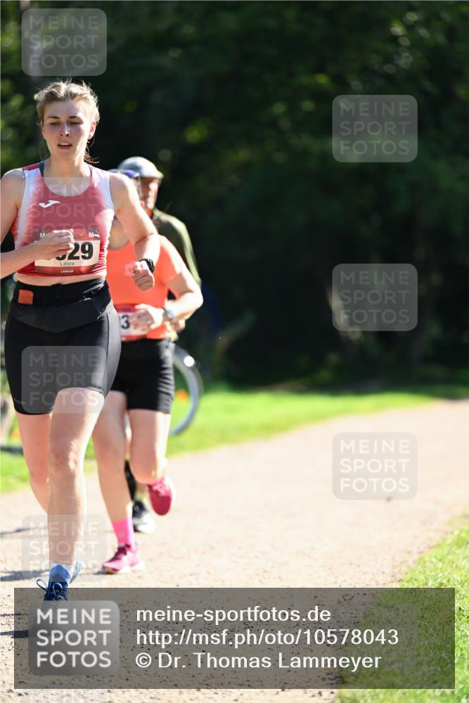 27.09.2026 - 35. Volkslauf durch das schöne Alstertal Dr. Thomas Lammeyer http://msf.ph/oto/10578043 27.09.2026 11:57:26 Laufen 29, 3 meine-sportfotos.de