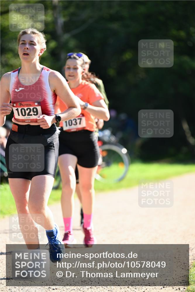 27.09.2026 - 35. Volkslauf durch das schöne Alstertal Dr. Thomas Lammeyer http://msf.ph/oto/10578049 27.09.2026 11:57:27 Laufen 1029, 1037 meine-sportfotos.de