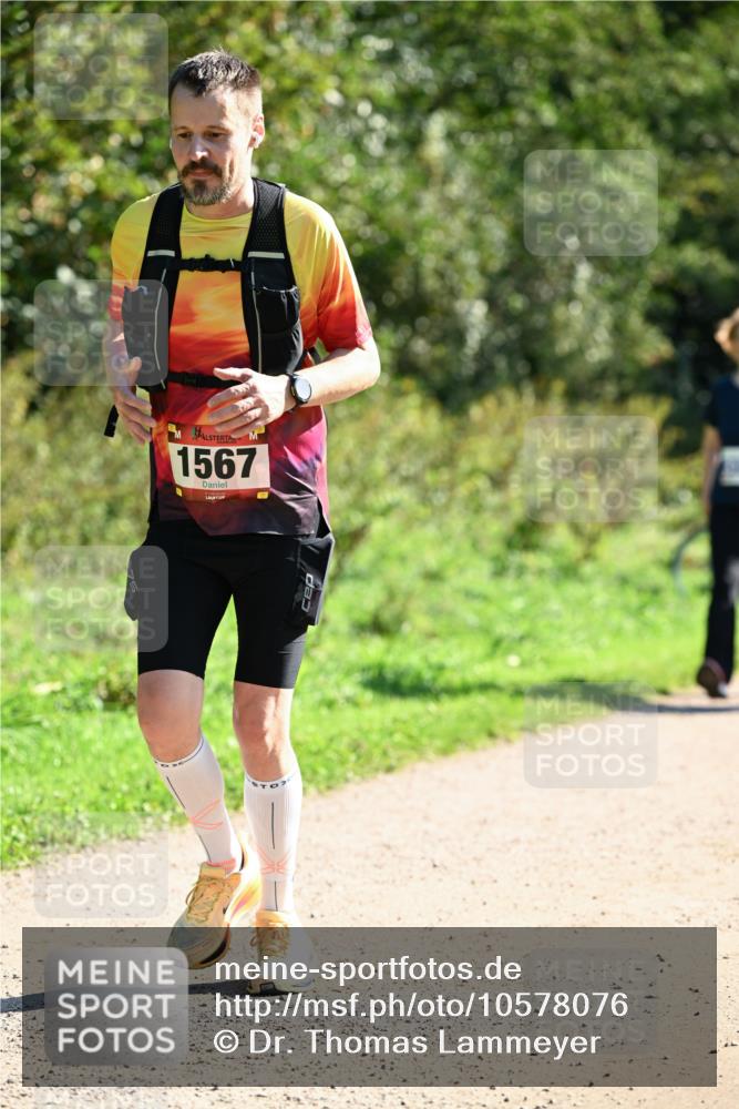 27.09.2026 - 35. Volkslauf durch das schöne Alstertal Dr. Thomas Lammeyer http://msf.ph/oto/10578076 27.09.2026 11:57:49 Laufen 1567 meine-sportfotos.de
