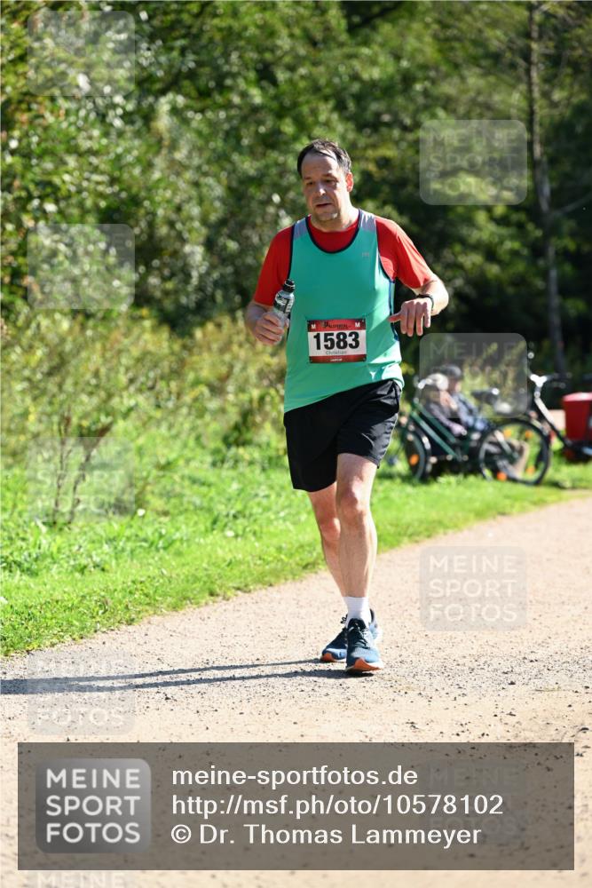 27.09.2026 - 35. Volkslauf durch das schöne Alstertal Dr. Thomas Lammeyer http://msf.ph/oto/10578102 27.09.2026 11:58:00 Laufen 1583 meine-sportfotos.de
