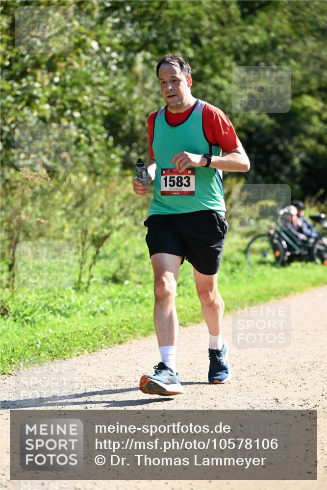 27.09.2026 - 35. Volkslauf durch das schöne Alstertal Dr. Thomas Lammeyer http://msf.ph/oto/10578106 27.09.2026 11:58:00 Laufen 1583 meine-sportfotos.de