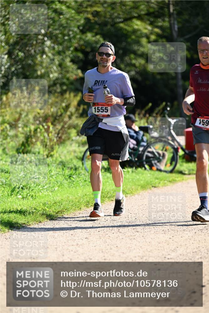 27.09.2026 - 35. Volkslauf durch das schöne Alstertal Dr. Thomas Lammeyer http://msf.ph/oto/10578136 27.09.2026 11:58:33 Laufen 1555, 159 meine-sportfotos.de