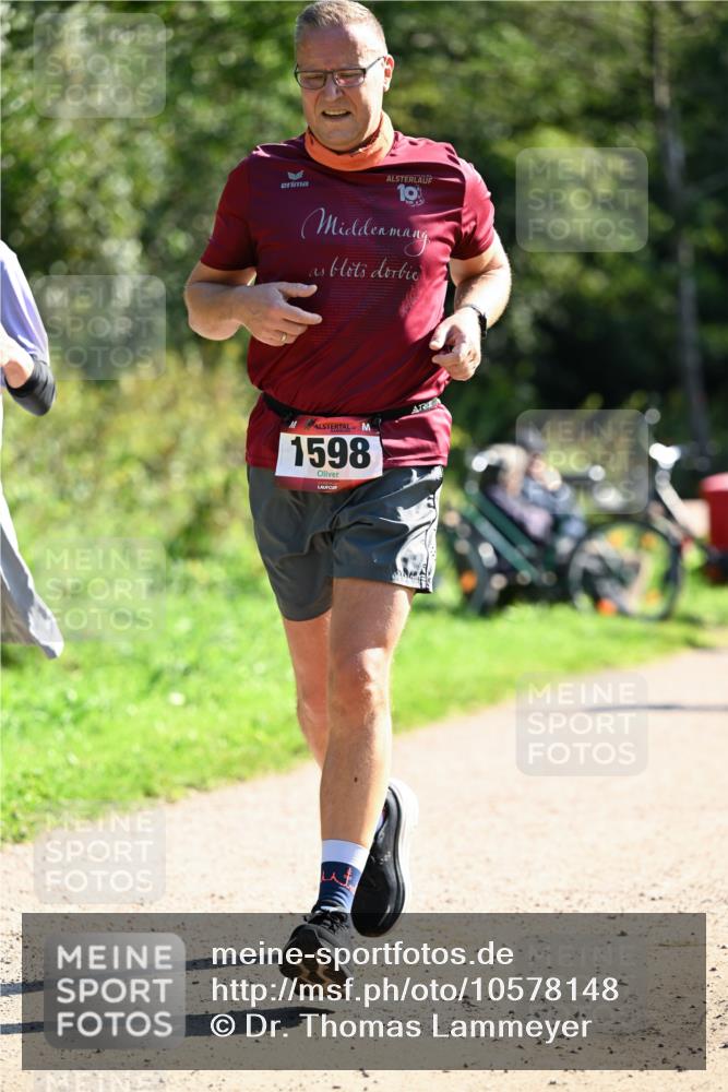 27.09.2026 - 35. Volkslauf durch das schöne Alstertal Dr. Thomas Lammeyer http://msf.ph/oto/10578148 27.09.2026 11:58:35 Laufen 1598 meine-sportfotos.de