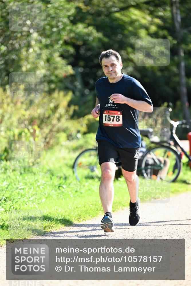 27.09.2026 - 35. Volkslauf durch das schöne Alstertal Dr. Thomas Lammeyer http://msf.ph/oto/10578157 27.09.2026 11:58:57 Laufen 1578 meine-sportfotos.de