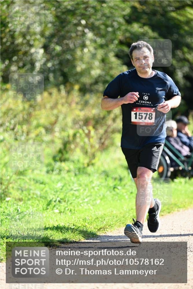 27.09.2026 - 35. Volkslauf durch das schöne Alstertal Dr. Thomas Lammeyer http://msf.ph/oto/10578162 27.09.2026 11:58:57 Laufen 1578 meine-sportfotos.de