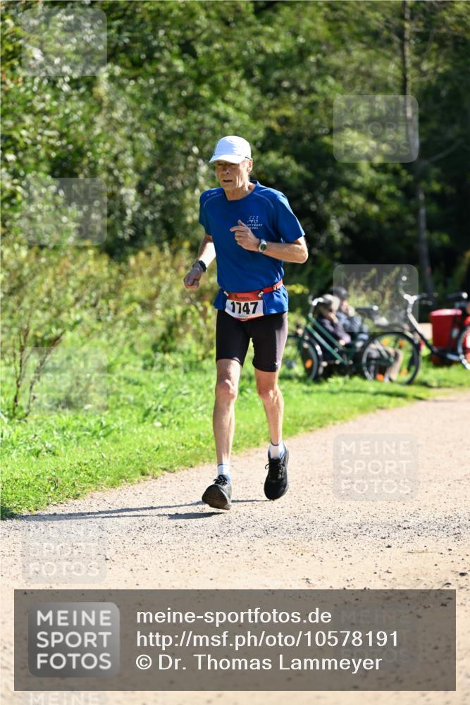 27.09.2026 - 35. Volkslauf durch das schöne Alstertal Dr. Thomas Lammeyer http://msf.ph/oto/10578191 27.09.2026 11:59:33 Laufen 1747 meine-sportfotos.de