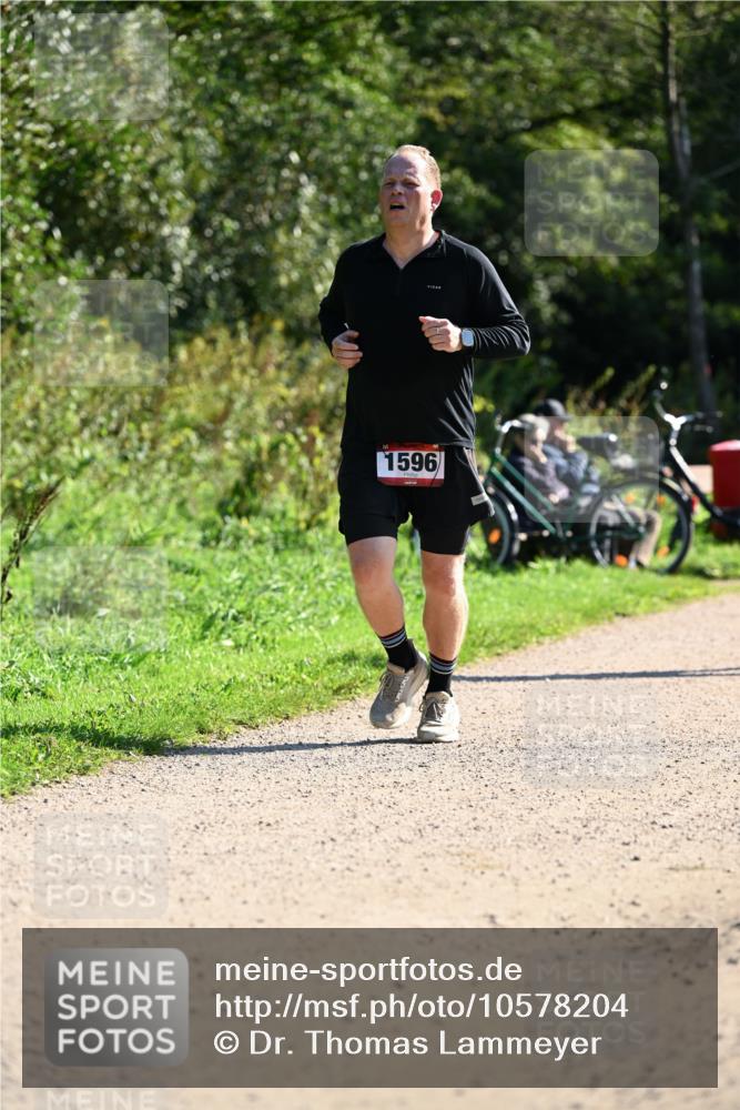 27.09.2026 - 35. Volkslauf durch das schöne Alstertal Dr. Thomas Lammeyer http://msf.ph/oto/10578204 27.09.2026 11:59:37 Laufen 1596 meine-sportfotos.de