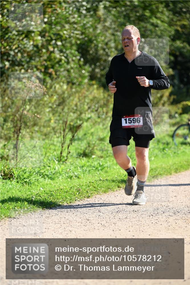 27.09.2026 - 35. Volkslauf durch das schöne Alstertal Dr. Thomas Lammeyer http://msf.ph/oto/10578212 27.09.2026 11:59:38 Laufen 1596 meine-sportfotos.de
