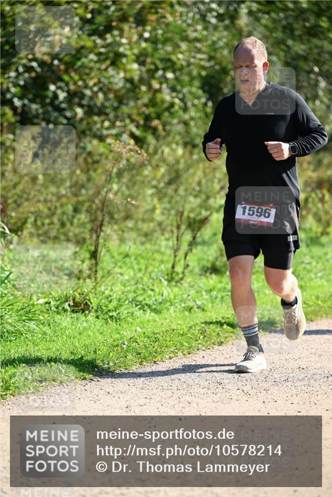 27.09.2026 - 35. Volkslauf durch das schöne Alstertal Dr. Thomas Lammeyer http://msf.ph/oto/10578214 27.09.2026 11:59:38 Laufen 1596 meine-sportfotos.de