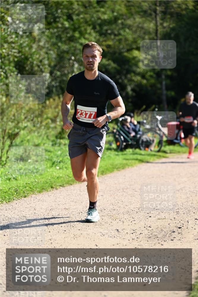 27.09.2026 - 35. Volkslauf durch das schöne Alstertal Dr. Thomas Lammeyer http://msf.ph/oto/10578216 27.09.2026 11:59:40 Laufen 2377 meine-sportfotos.de