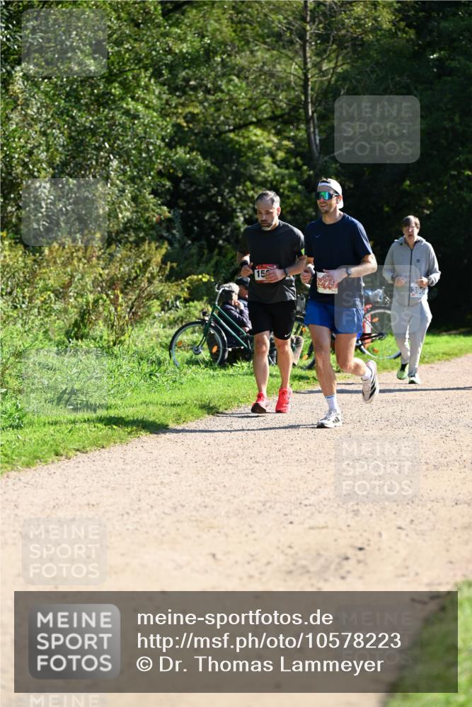 27.09.2026 - 35. Volkslauf durch das schöne Alstertal Dr. Thomas Lammeyer http://msf.ph/oto/10578223 27.09.2026 11:59:42 Laufen 15, 396 meine-sportfotos.de