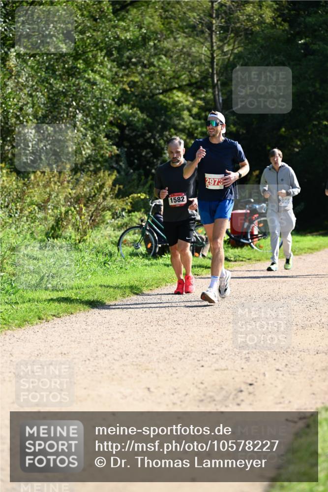27.09.2026 - 35. Volkslauf durch das schöne Alstertal Dr. Thomas Lammeyer http://msf.ph/oto/10578227 27.09.2026 11:59:42 Laufen 1582, 2973, 3969 meine-sportfotos.de