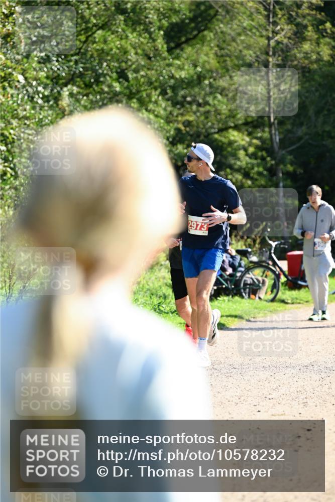 27.09.2026 - 35. Volkslauf durch das schöne Alstertal Dr. Thomas Lammeyer http://msf.ph/oto/10578232 27.09.2026 11:59:43 Laufen 2973 meine-sportfotos.de