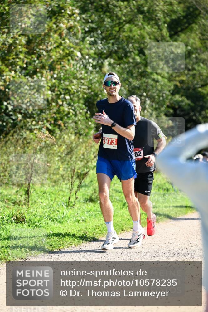 27.09.2026 - 35. Volkslauf durch das schöne Alstertal Dr. Thomas Lammeyer http://msf.ph/oto/10578235 27.09.2026 11:59:44 Laufen 2973, 82 meine-sportfotos.de