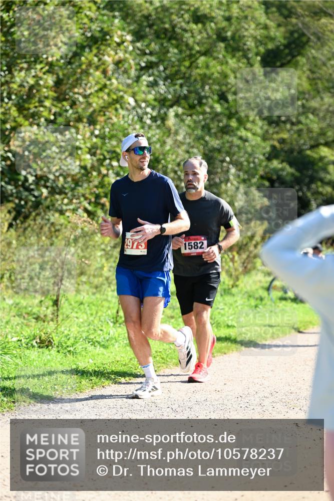 27.09.2026 - 35. Volkslauf durch das schöne Alstertal Dr. Thomas Lammeyer http://msf.ph/oto/10578237 27.09.2026 11:59:45 Laufen 2973, 1582 meine-sportfotos.de