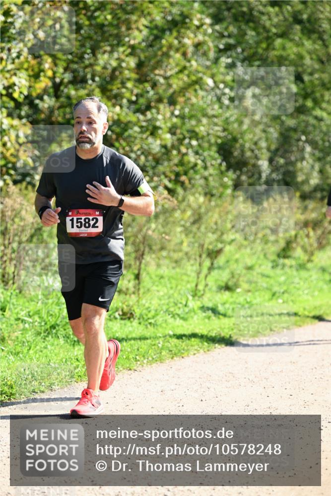 27.09.2026 - 35. Volkslauf durch das schöne Alstertal Dr. Thomas Lammeyer http://msf.ph/oto/10578248 27.09.2026 11:59:46 Laufen 1582 meine-sportfotos.de